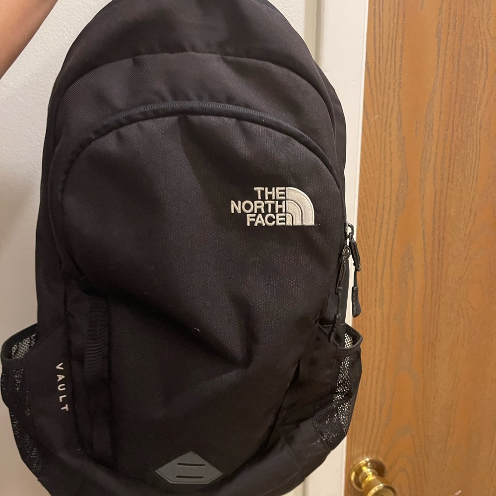 Northface back pack, unisex